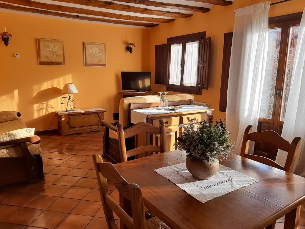 Alojamiento Rural Tres Palacios Molina de Aragón Kültér fotó