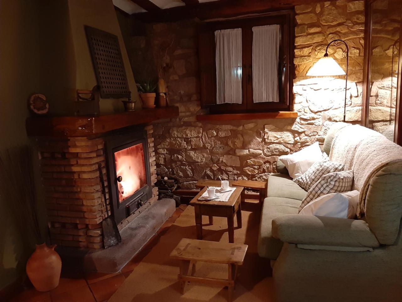 Alojamiento Rural Tres Palacios Molina de Aragón Kültér fotó